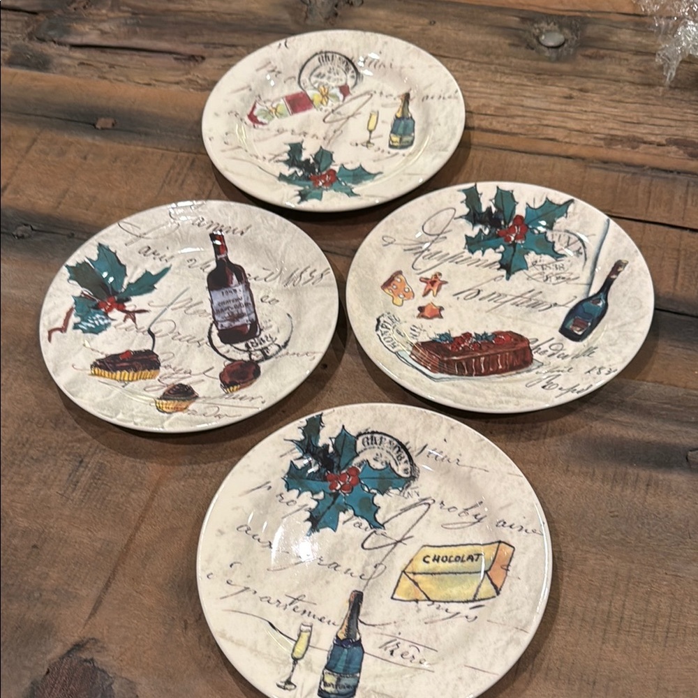 Set of 4 Holiday Themed Decorative Plates Set by Williams & Sonoma